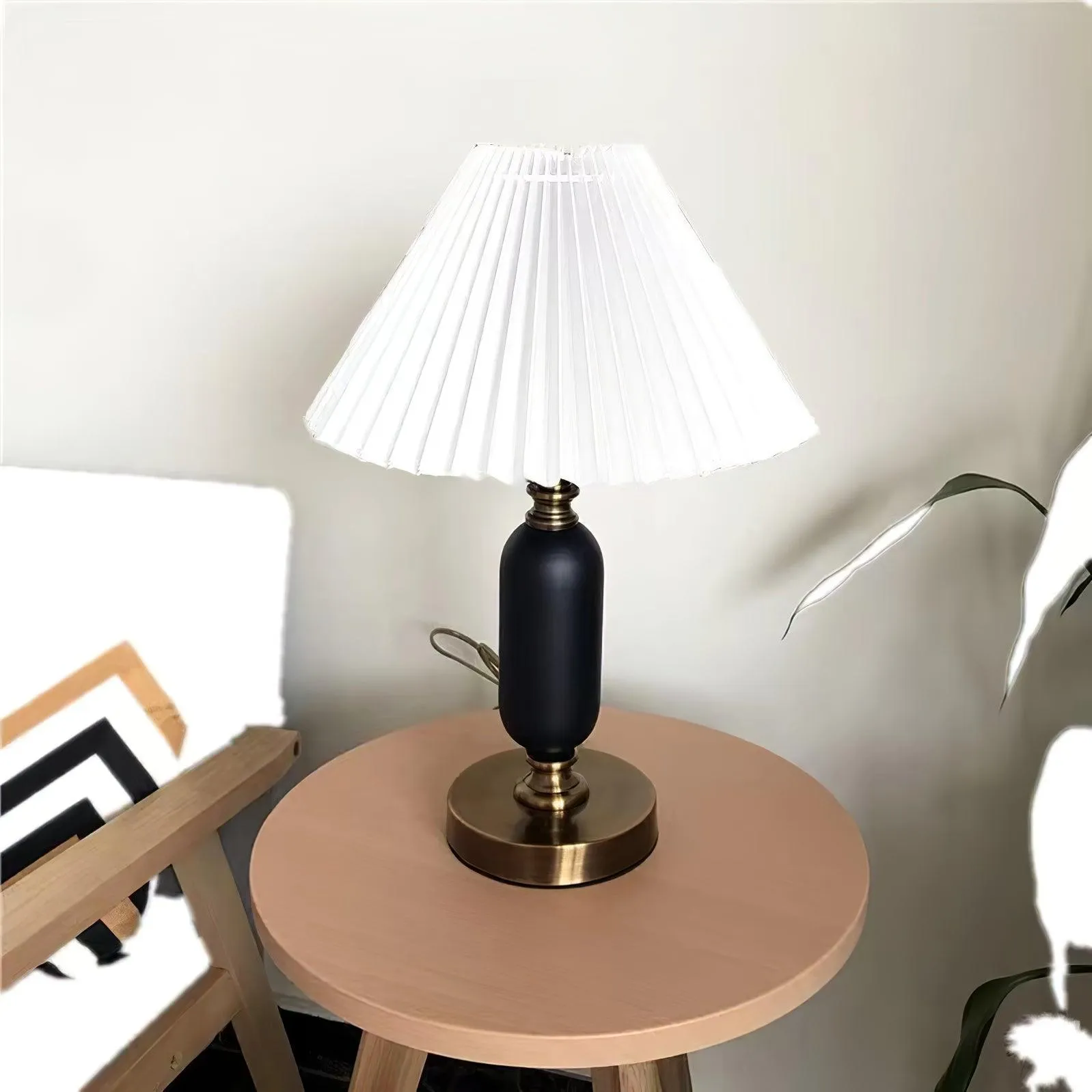 Classic Antique Table Lamp