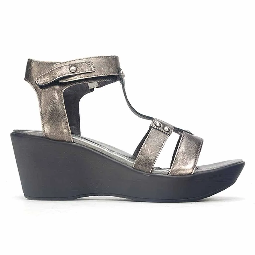 Flirt Sandal