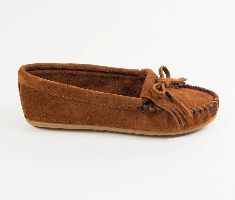 Minnetonka Women's Brown Kilty Hardsole