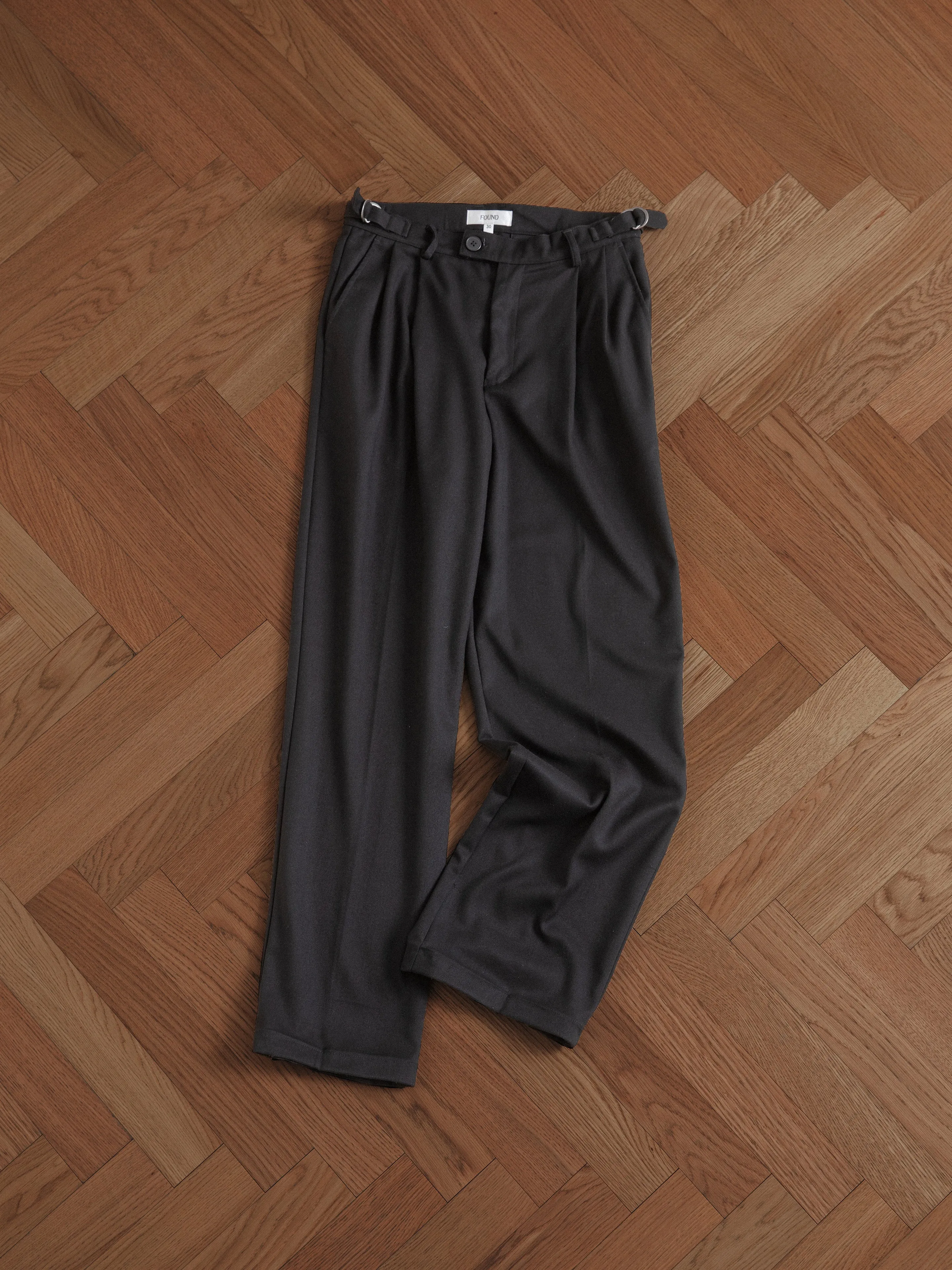 Pleated Trousers